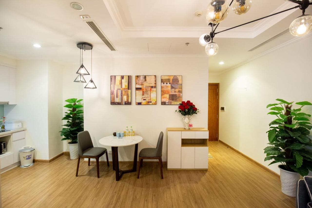 Full House Times City Hanoi Bagian luar foto